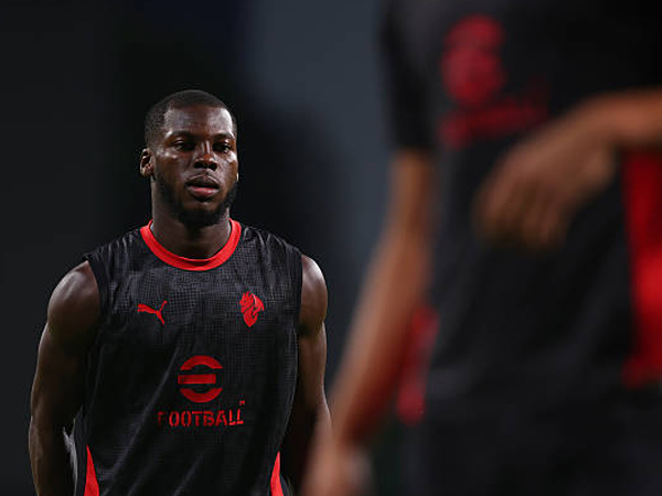 Napoli Mundur, Nottingham Forest Siap Tawar Yunus Musah